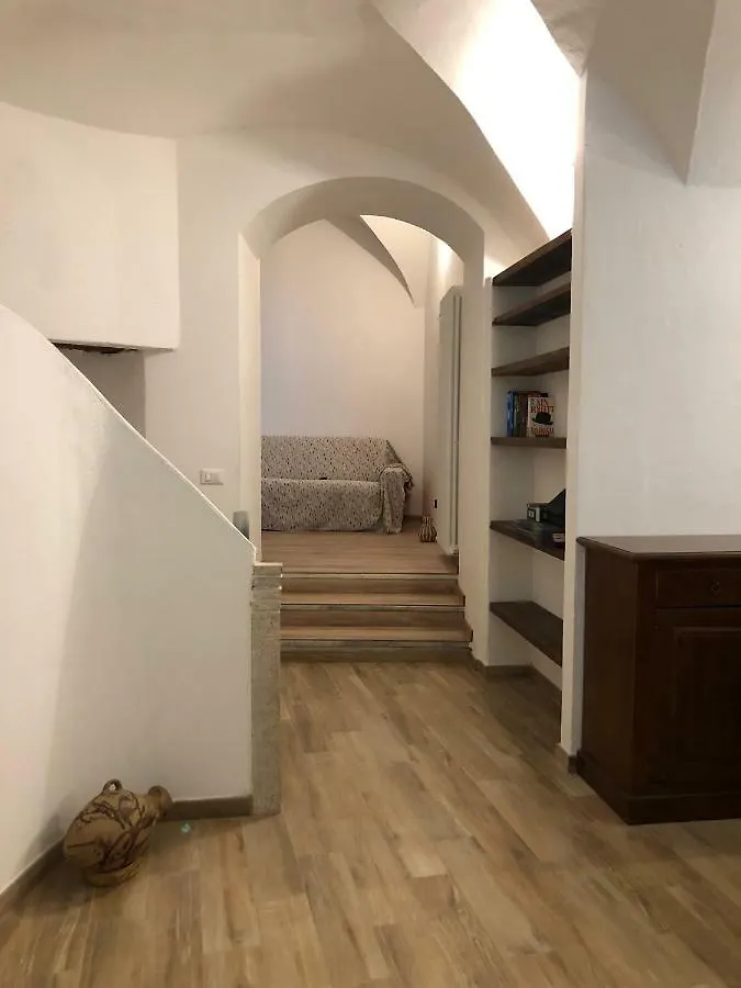 Pippi'S Home Finale Con Box Auto Orco Feglino