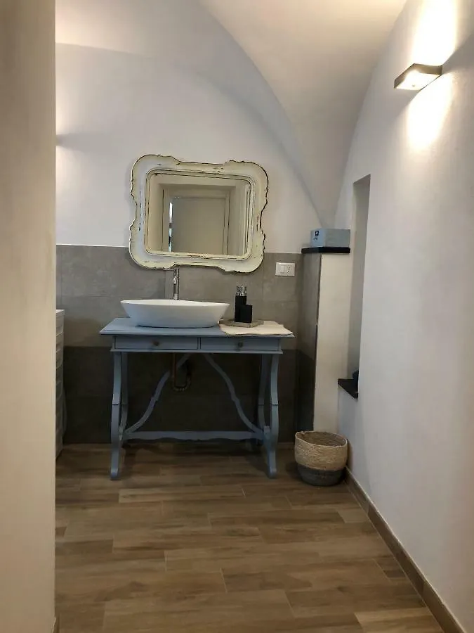 Pippi'S Home Finale Con Box Auto Orco Feglino